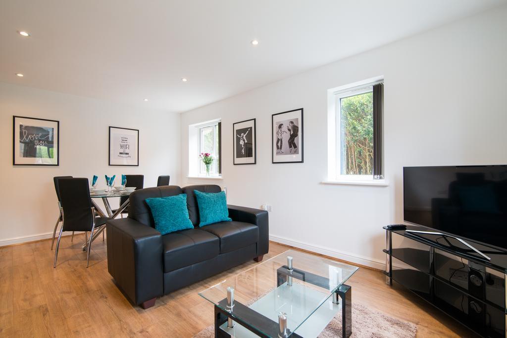 Bluestone Apartments - Didsbury Манчестер Екстер'єр фото